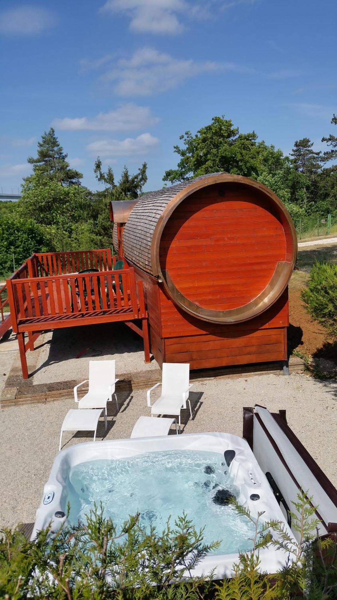 Camping De La Pelouse Jaulny Стая снимка
