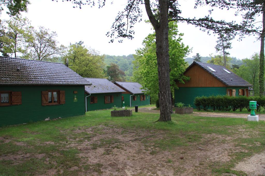 Camping De La Pelouse Jaulny Стая снимка